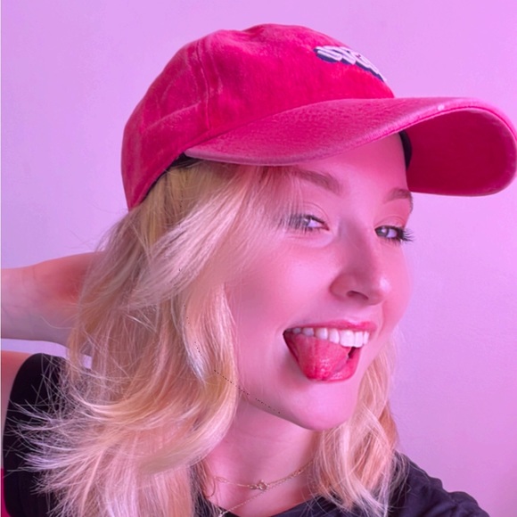 izzywhumphreys
